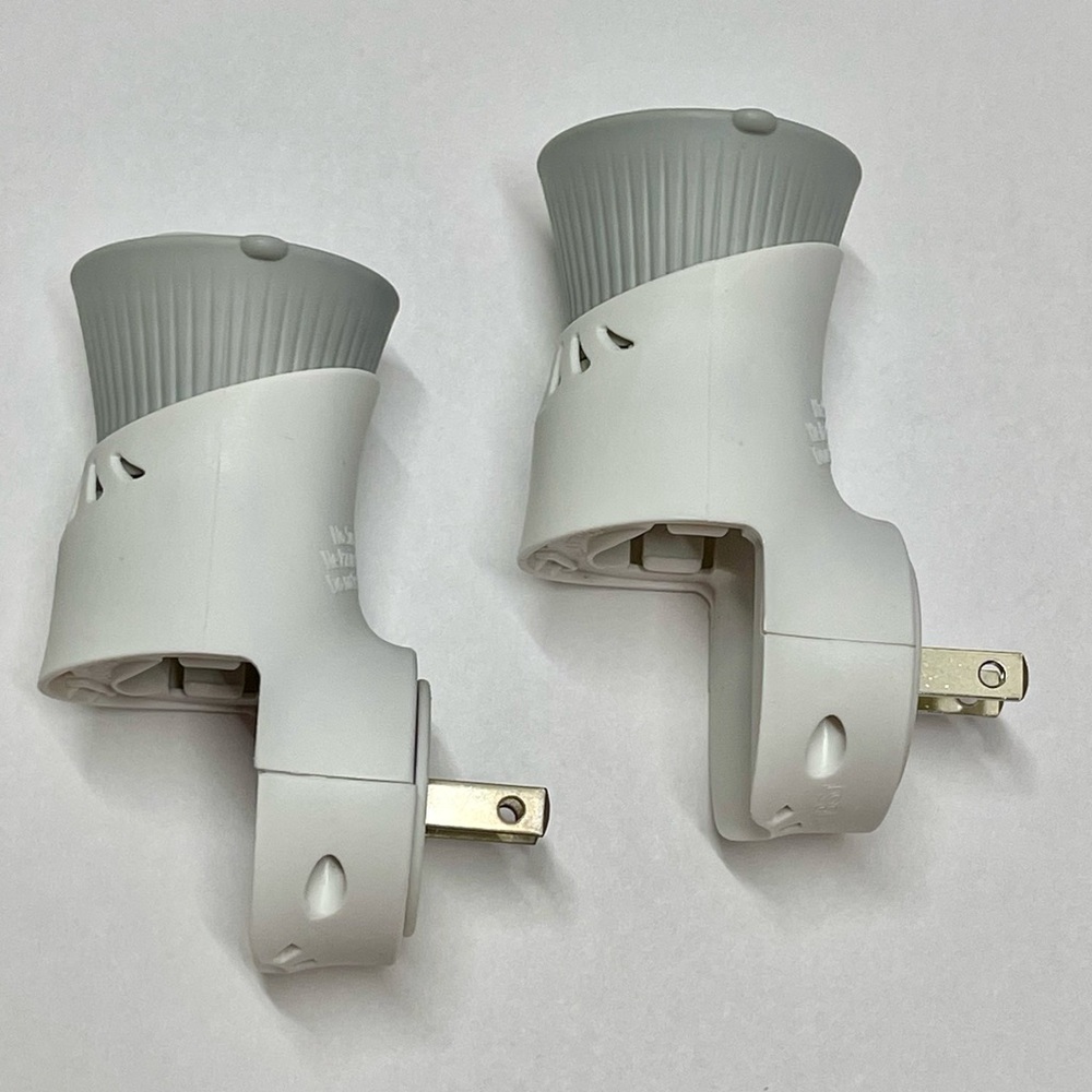 Lot of 2 Air Wick Fragrance Warmers